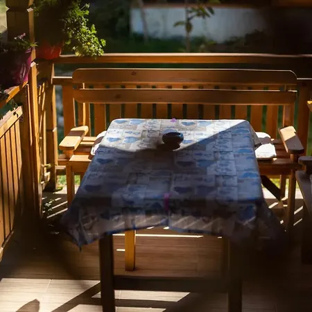 гнездото The Nest 2 Дом отдыха