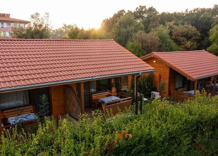 гнездото The Nest 2 * 洛泽内茨